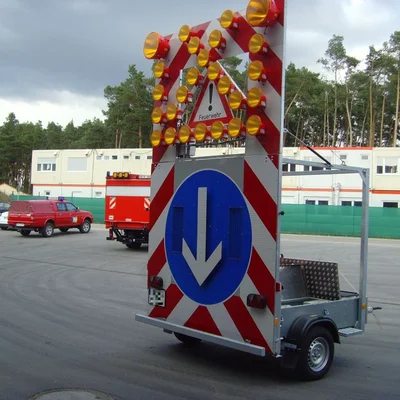 Verkehrssicherungsanhänger